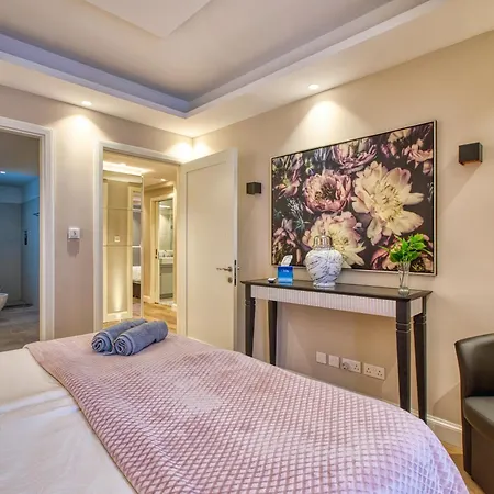 The Golden Mile Luxury Seafront In * Sliema