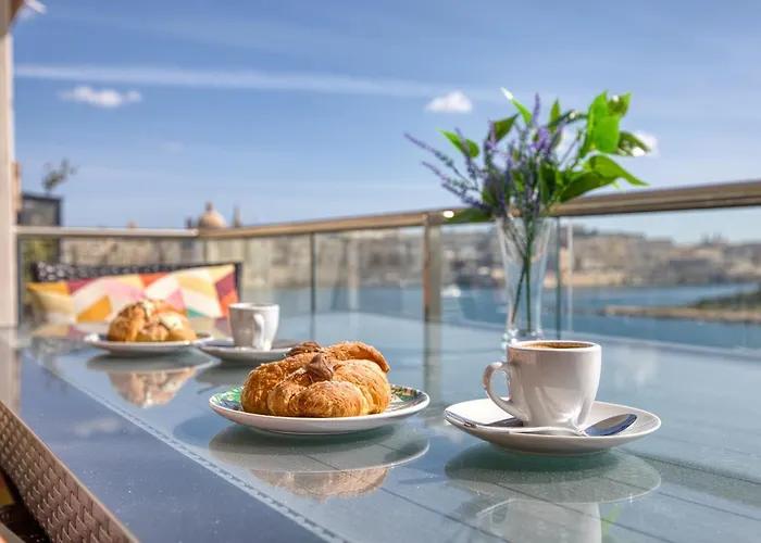 The Golden Mile Luxury Seafront In Sliema