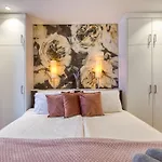 The Golden Mile Luxury Seafront In *