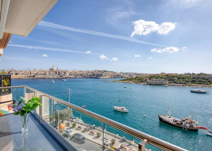 The Golden Mile Luxury Seafront In *