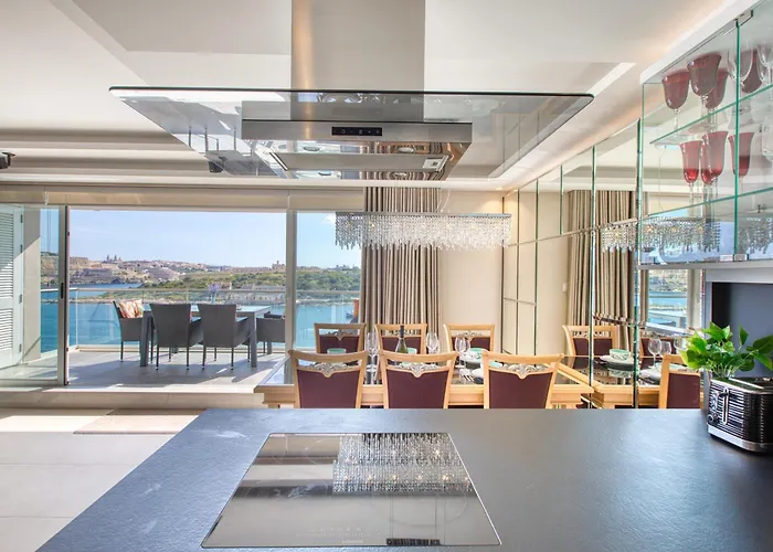 The Golden Mile Luxury Seafront In Sliema