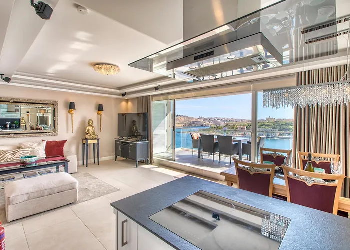 Lejlighed The Golden Mile Luxury Seafront In Sliema