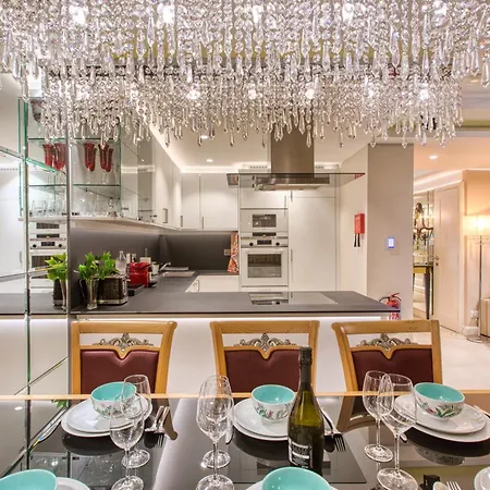 Apartament The Golden Mile Luxury Seafront In *