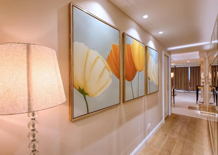 The Golden Mile Luxury Seafront In Sliema