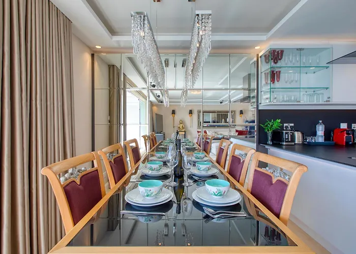 Apartament The Golden Mile Luxury Seafront In